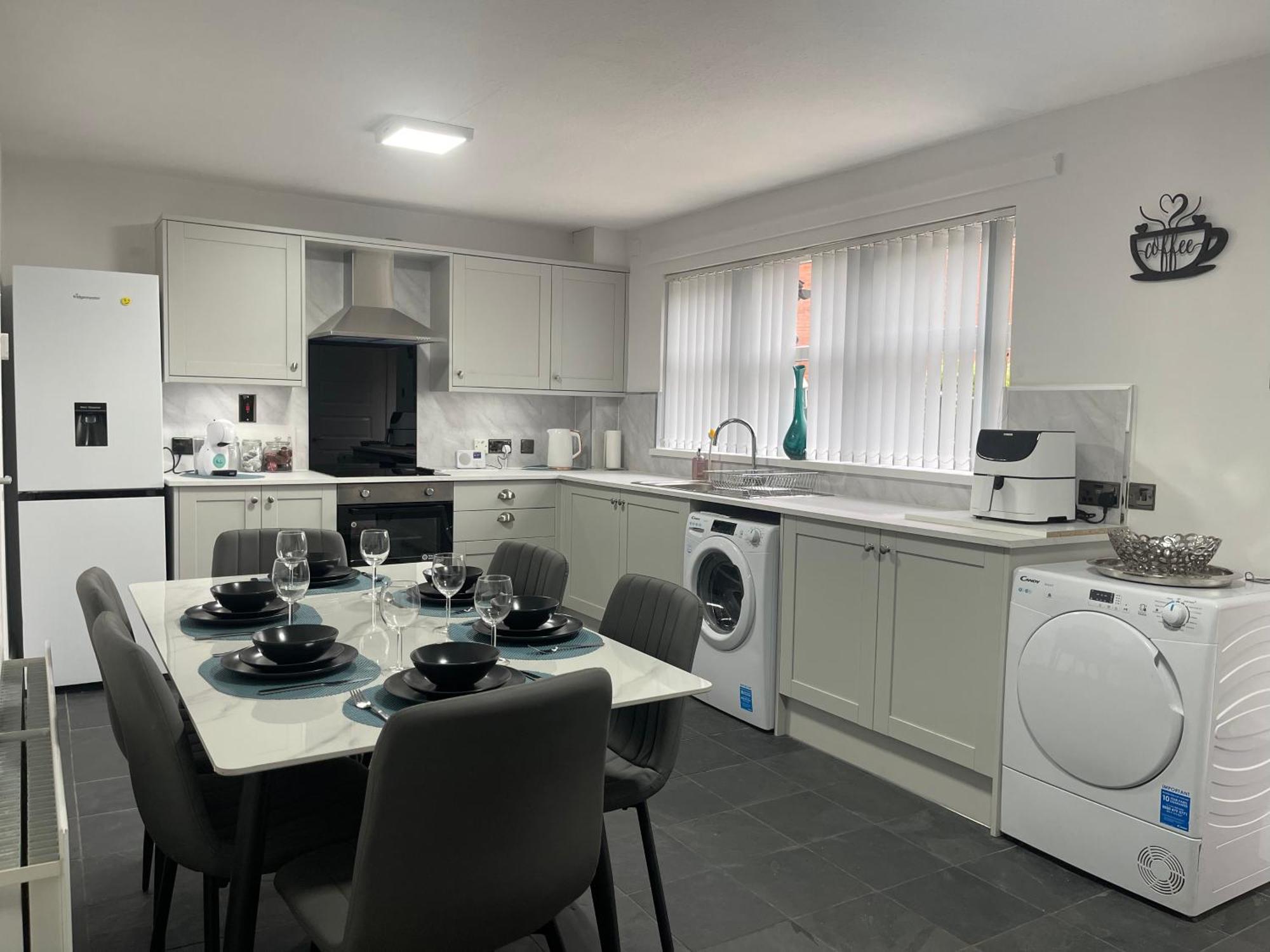 Casa vacanze Grand Living 5 Minutes Walk From Grand Station *