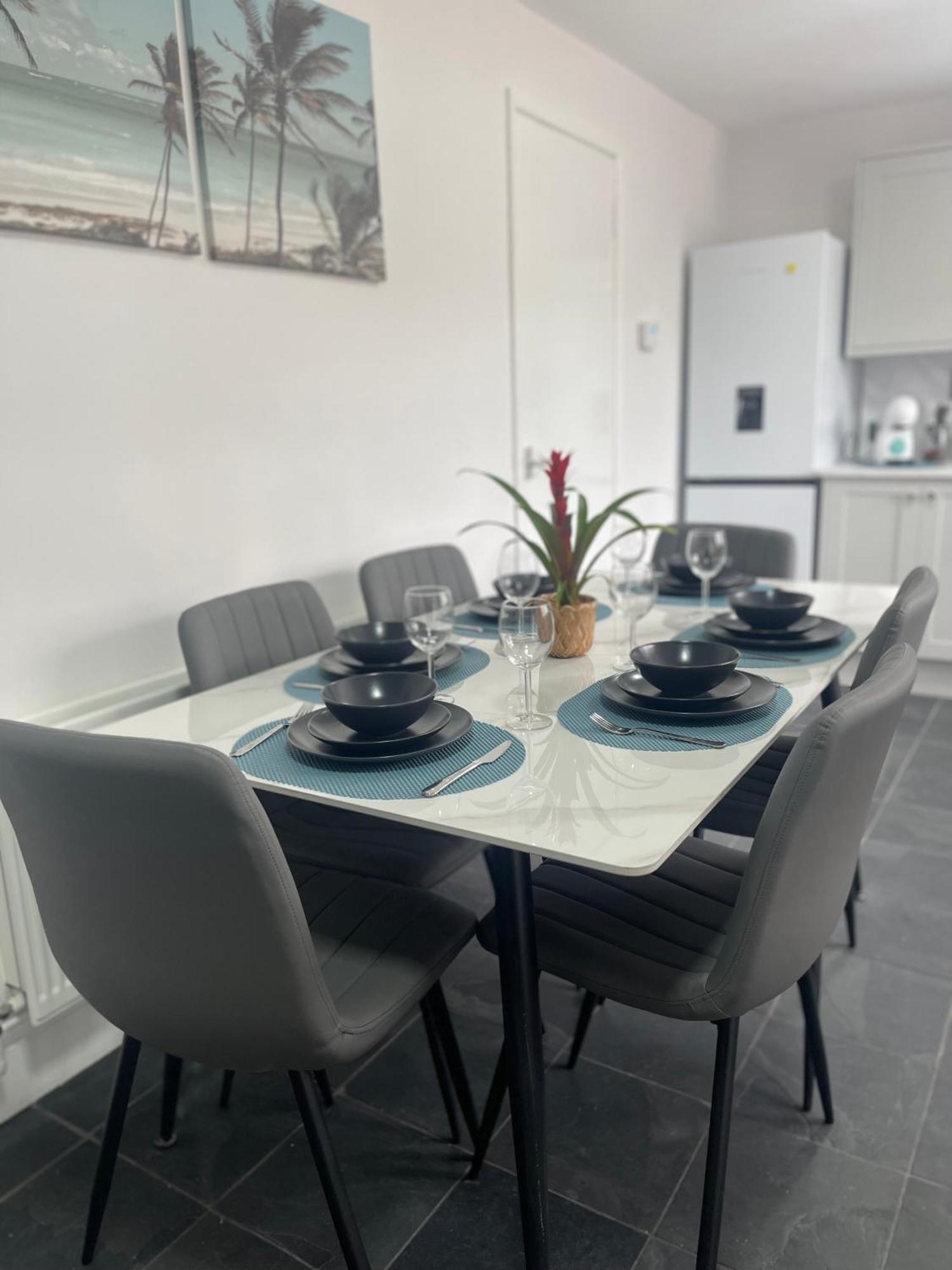 Grand Living 5 Minutes Walk From Grand Station Casa vacanze *