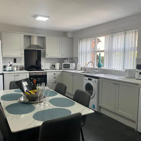 Belfast Grand Central Living 5 Minutes Walk From Grand Central Station Exterior photo