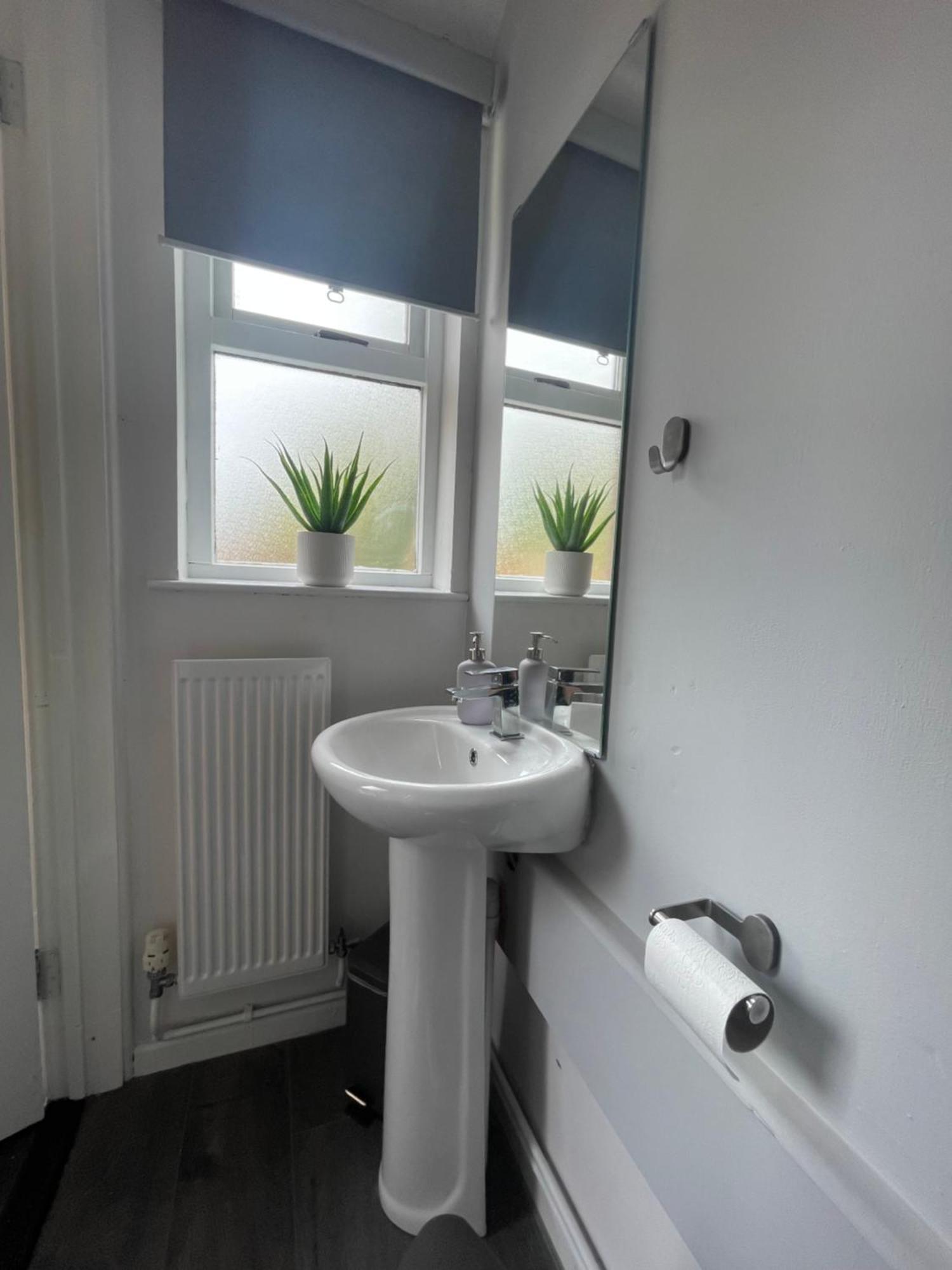 Holiday home Grand Living 5 Minutes Walk From Grand Station Belfast